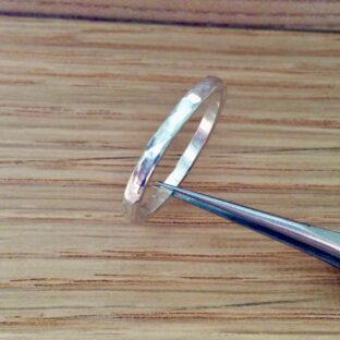 シルバー表示で含有量の違いがわかりますか？