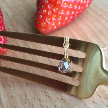 大粒ダイヤのキラキラどんぐり！？ダイヤ 一粒ネックレス K18  0.988ct 0.984ct  レーザーホールダイヤ 大人可愛い