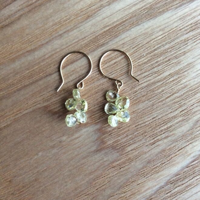 おにぎりダイヤのねじ花ピアス 2.23ct K18