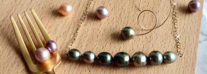 大人可愛い天然石ジュエリー 特集