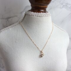 似合うジュエリーは年齢とともに変化する？〜似合うジュエリー選びのヒント