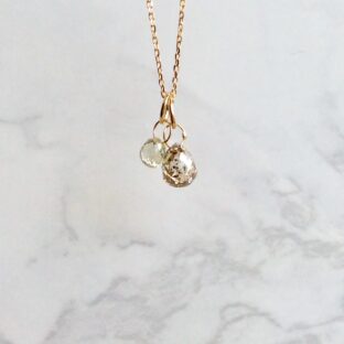 ブリオレットダイヤの2粒ネックレス K18  1.038ct & 0.406ct