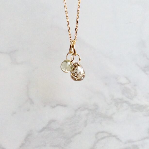 ブリオレットダイヤの2粒ネックレス K18  1.038ct & 0.406ct