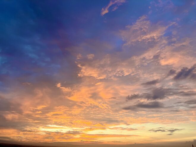 日の出時の朝焼け