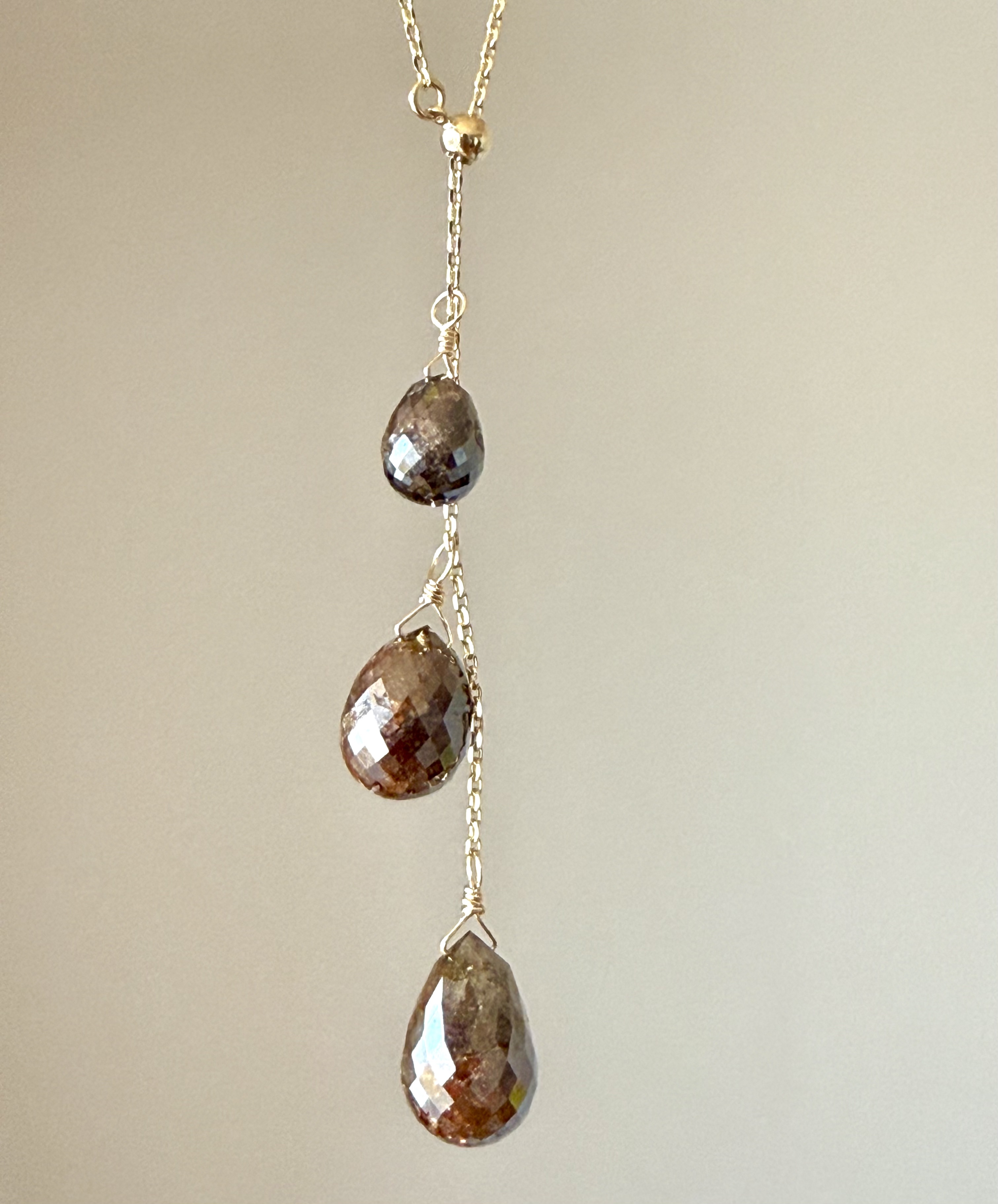 ブラウンダイヤのネックレス