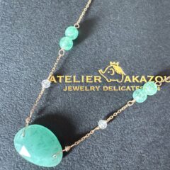 ゴールドの高騰にため息つきながらエメラルドで作ったもの