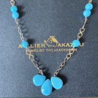 秋も深まる時期のお宝探しとスッキリブルーのスリーピングビューティーのネックレス