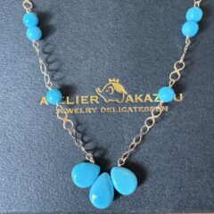 秋も深まる時期のお宝探しとスッキリブルーのスリーピングビューティーのネックレス